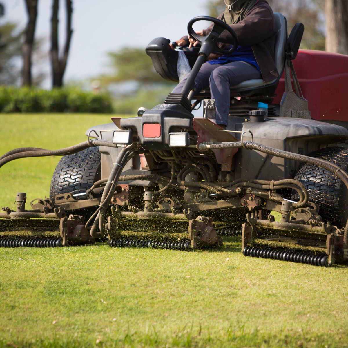 A Detailed Guide on Zero Turn Mowers